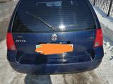 Volkswagen Jetta 2004 года за 3 000 000 тг. в Астана – фото 2