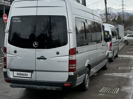 Mercedes-Benz Sprinter 2014 года за 16 500 000 тг. в Алматы – фото 9