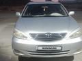 Toyota Camry 2002 года за 4 200 000 тг. в Актобе – фото 2