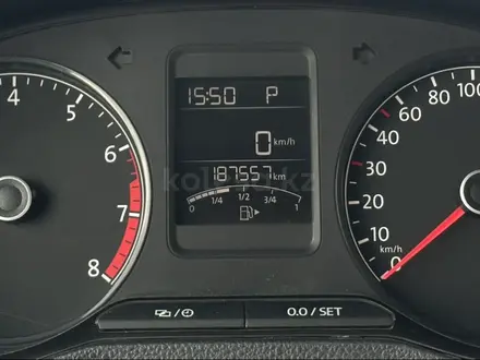 Volkswagen Polo 2018 года за 5 800 000 тг. в Актобе – фото 24