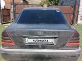 Mercedes-Benz C 180 1994 годаүшін1 700 000 тг. в Усть-Каменогорск – фото 5