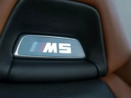 BMW M5 2023 года за 49 172 500 тг. в Алматы – фото 5