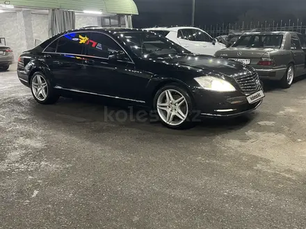 Mercedes-Benz S 350 2009 года за 8 500 000 тг. в Шымкент – фото 3