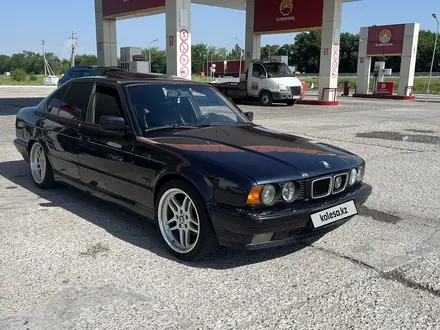 BMW 540 1994 года за 4 300 000 тг. в Алматы