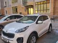 Kia Sportage 2018 года за 9 900 000 тг. в Атырау