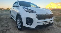 Kia Sportage 2018 года за 9 900 000 тг. в Атырау – фото 5