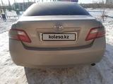 Toyota Camry 2007 года за 6 100 000 тг. в Жанаозен – фото 2