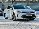 Toyota Camry 2015 годаfor11 300 000 тг. в Петропавловск