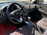 Chevrolet Cruze 2013 года за 3 300 000 тг. в Семей – фото 4