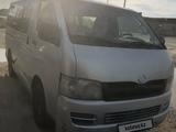 Toyota Hiace 2005 годаүшін2 800 000 тг. в Алматы