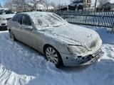 Mercedes-Benz S 500 2001 годаfor2 800 000 тг. в Актобе – фото 3