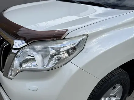 Toyota Land Cruiser Prado 2016 года за 18 400 000 тг. в Актобе – фото 13