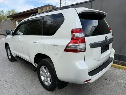 Toyota Land Cruiser Prado 2016 года за 18 400 000 тг. в Актобе – фото 16
