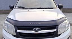ВАЗ (Lada) Granta 2190 2015 годаүшін2 560 000 тг. в Уральск