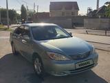 Toyota Camry 2004 года за 4 100 000 тг. в Шымкент – фото 2