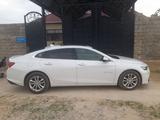 Chevrolet Malibu 2017 года за 8 200 000 тг. в Шымкент – фото 2