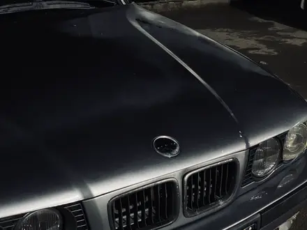 BMW 520 1994 года за 1 850 000 тг. в Алматы – фото 2