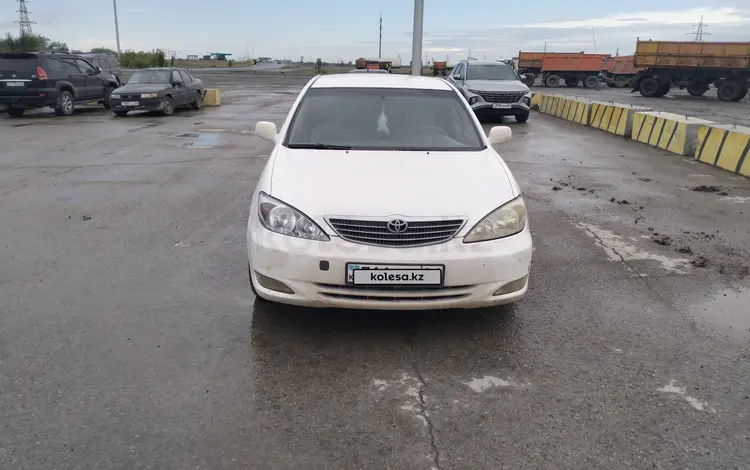 Toyota Camry 2003 года за 3 500 000 тг. в Актобе