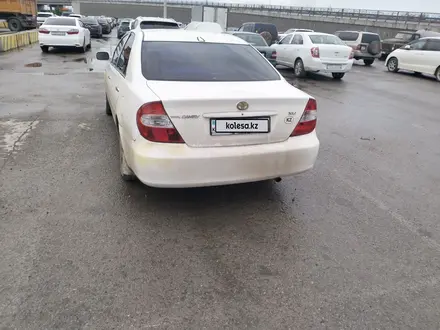 Toyota Camry 2003 года за 3 500 000 тг. в Актобе – фото 4