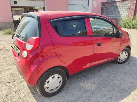 Chevrolet Spark 2013 года за 3 500 000 тг. в Алматы – фото 5