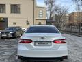 Toyota Camry 2021 года за 15 200 000 тг. в Уральск – фото 6