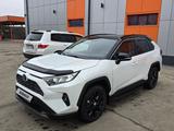 Toyota RAV4 2022 годаүшін17 200 000 тг. в Атырау – фото 2