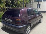 Volkswagen Golf 1994 годаүшін1 500 000 тг. в Сарыагаш
