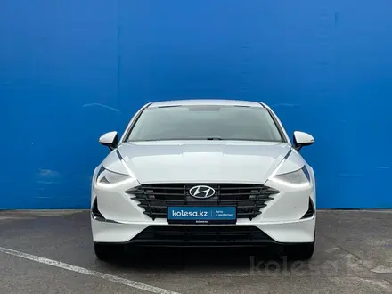 Hyundai Sonata 2022 года за 10 720 000 тг. в Алматы – фото 2