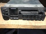Оригинал магнитофон GRUNDIG на Мередес W124 за 15 000 тг. в Алматы