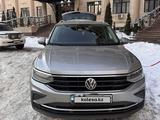 Volkswagen Tiguan 2021 года за 13 500 000 тг. в Алматы