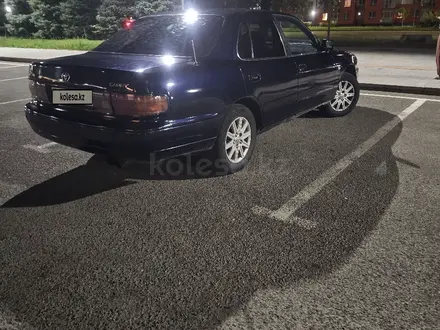 Toyota Camry 1996 года за 1 500 000 тг. в Алматы – фото 3