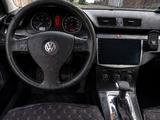 Volkswagen Passat 2006 годаүшін4 000 000 тг. в Балхаш – фото 3