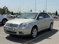 Toyota Avensis 2003 года за 3 100 000 тг. в Алматы – фото 2