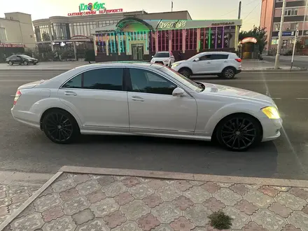 Mercedes-Benz S 550 2007 года за 5 000 000 тг. в Актау – фото 38