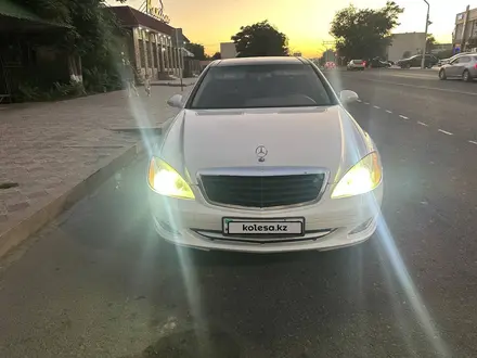 Mercedes-Benz S 550 2007 года за 5 000 000 тг. в Актау – фото 40