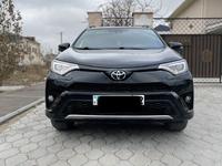 Toyota RAV4 2018 годаүшін14 500 000 тг. в Актау