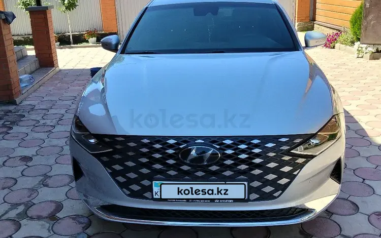Hyundai Grandeur 2022 года за 12 900 000 тг. в Астана