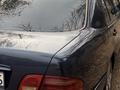 Mercedes-Benz E 200 1996 года за 2 600 000 тг. в Усть-Каменогорск – фото 2