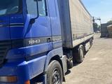 Mercedes-Benz  Actros 1999 года за 9 800 000 тг. в Кокшетау – фото 2