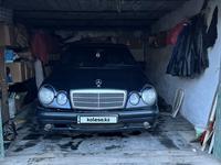 Mercedes-Benz E 280 1996 года за 2 850 000 тг. в Караганда