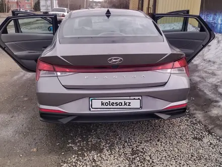 Hyundai Elantra 2022 года за 11 000 000 тг. в Усть-Каменогорск – фото 4