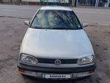 Volkswagen Golf 1993 года за 2 100 000 тг. в Тараз