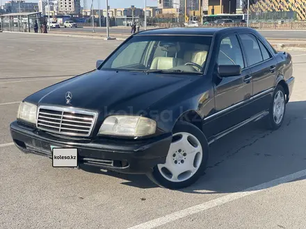 Mercedes-Benz C 280 1994 года за 1 300 000 тг. в Астана – фото 2