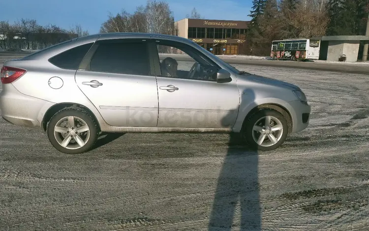 ВАЗ (Lada) Granta 2191 2015 годаүшін2 800 000 тг. в Петропавловск