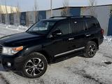 Toyota Land Cruiser 2015 года за 25 700 000 тг. в Актобе – фото 3