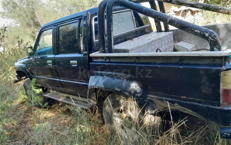 Toyota Hilux 1990 года за 1 700 000 тг. в Зайсан