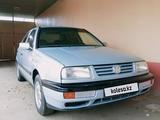 Volkswagen Vento 1994 года за 1 700 000 тг. в Шымкент – фото 5
