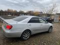 Toyota Camry 2004 годаүшін3 500 000 тг. в Семей – фото 3