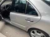 Mercedes-Benz E 320 1998 годаfor4 400 000 тг. в Алматы – фото 5