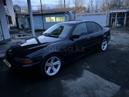 BMW 528 1998 года за 3 000 000 тг. в Семей – фото 23